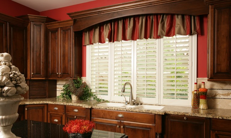 Salt Lake City kitchen shutter and cornice valance